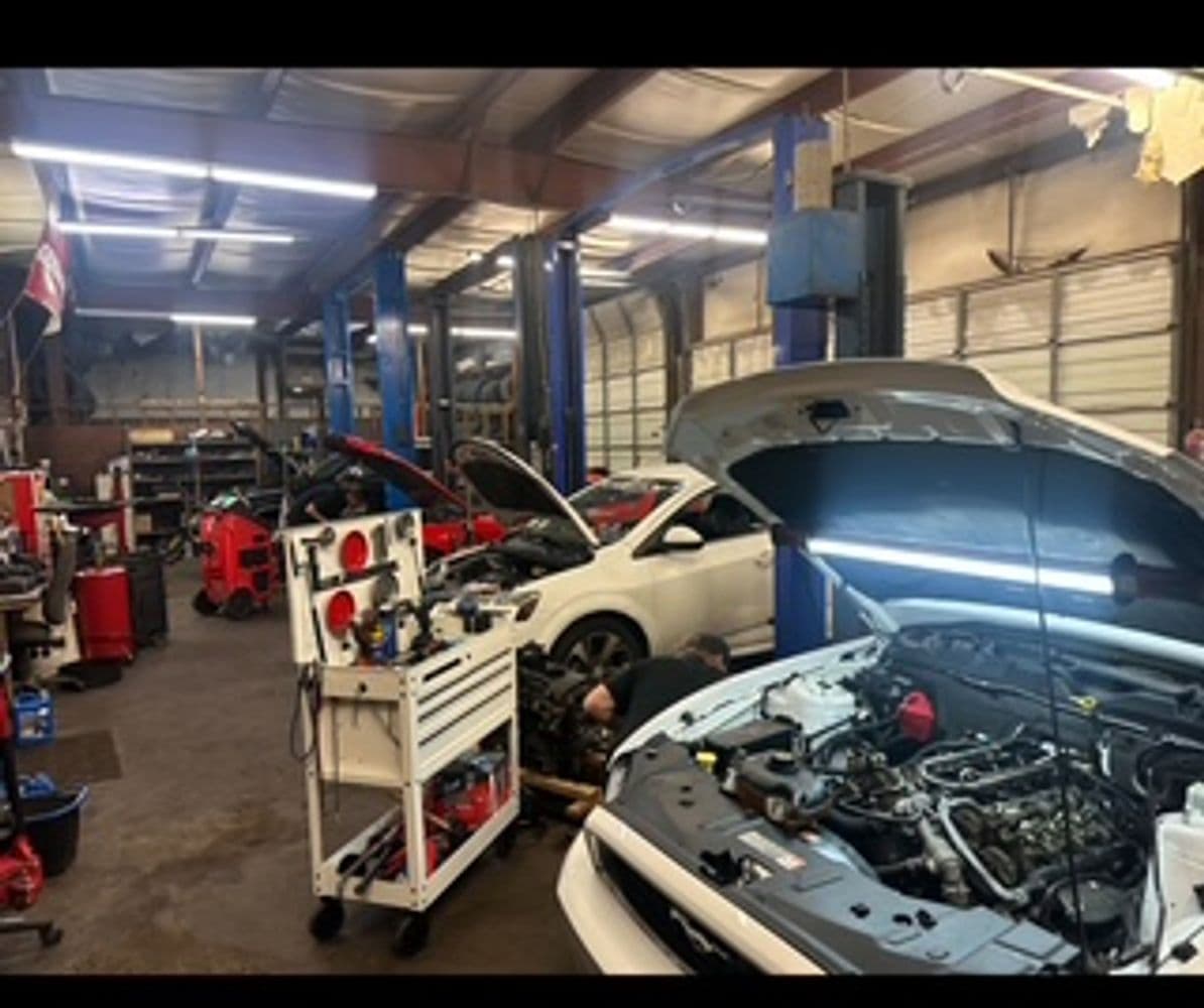 Premier AutoCare Leland cover